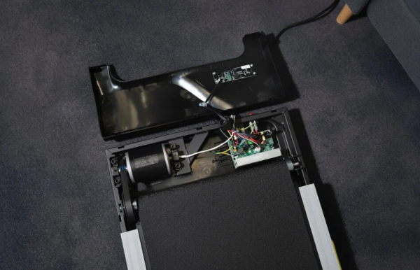 Электрическая беговая дорожка ALF 1000 (Altezani)